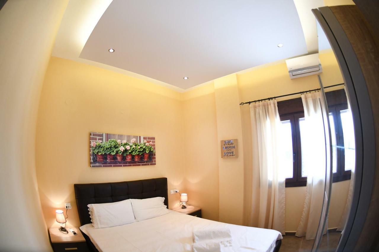 ネオス・マルマラスTheasis Luxury Panoramic Penthouseアパートメント エクステリア 写真
